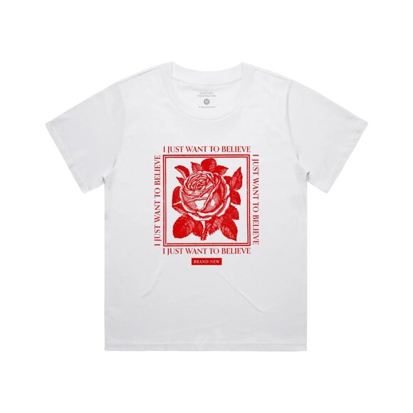 BRAND NEW Believe Rose Ladies Crop Tee - Picture 1 of 4